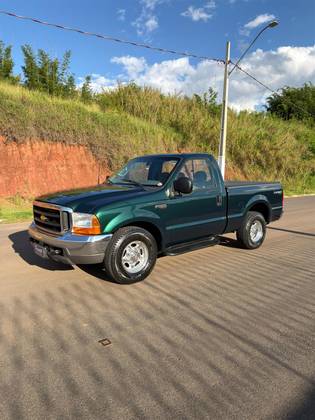 FORD F-250 4.2 XLT 4X2 CS TURBO INTERCOOLER DIESEL 2P MANUAL